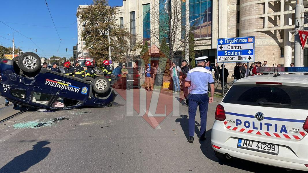 Commercial look in Inconvenience Accident rutier la Iaşi. O autospecială de la Jandarmerie s-a răsturnat în  zona Podu Roș! Există victime - EXCLUSIV, FOTO, UPDATE, VIDEO • Buna Ziua  Iasi • BZI.ro