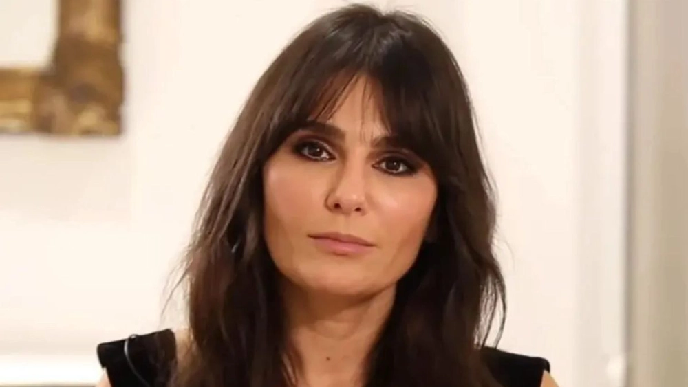 Gemenele Danei Budeanu au împlinit frumoasa vârstă de 20 de ani. Maria și Dana sunt leite mama lor