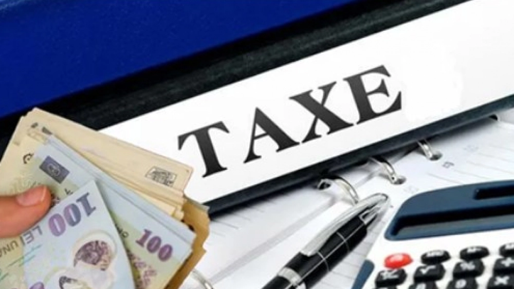 Taxă suplimentară obligatorie pentru mii de români! Ne va arunca în faliment