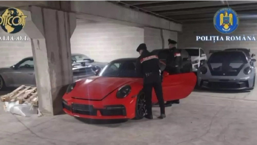 Cum a reușit un grup de români să cumpere 20 de autoturisme de lux. Valoarea lor este de peste 1,7 milioane de euro