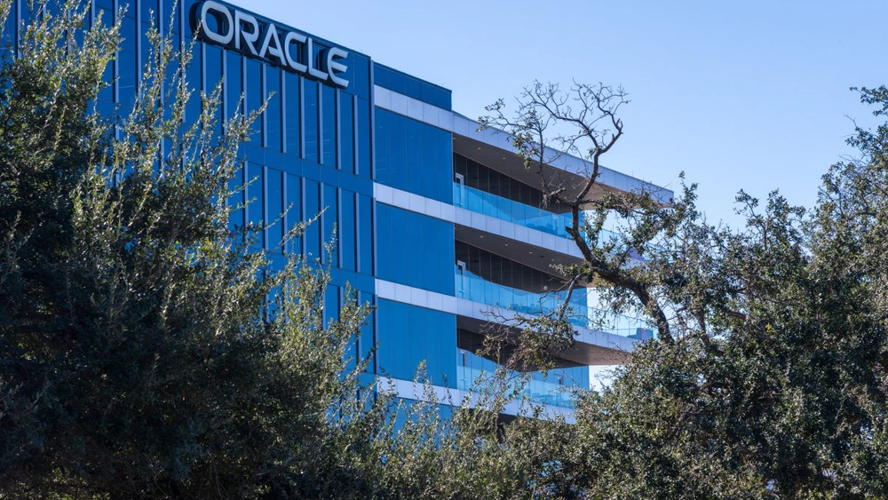 Mii de angajați Oracle, concediați prin e-mail la ora 6 dimineața: „Azi e ultima ta zi de muncă”