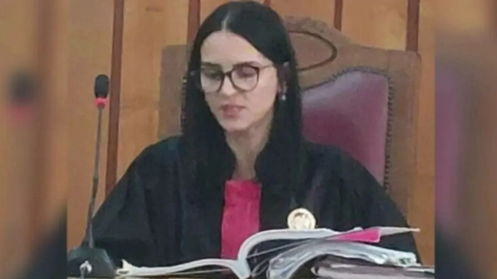 Judecătoarea coruptă și drogată de la Tribunalul Suceava riscă ani grei de pușcărie! „Am văzut-o în stare de ebrietate!”