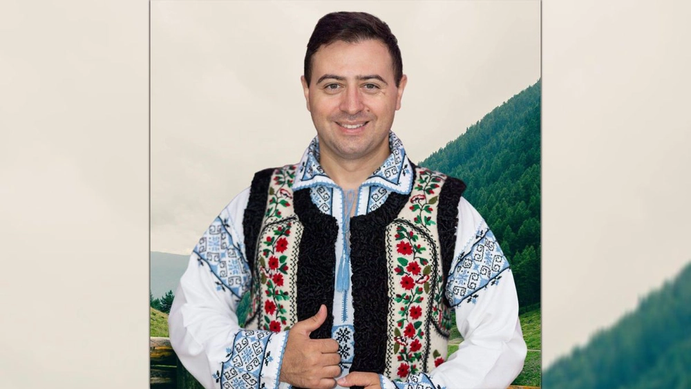 Cât costă, de fapt, un costum popular autentic? Prețurile îi lasă fără cuvinte chiar și pe artiști. „Nu voiam să îmi pară rău că am investit atât în el și am decis să mă apuc de cântat”