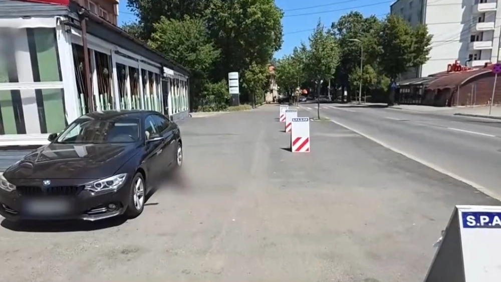 Descoperire macabră la Sibiu! Un bărbat a fost găsit mort într-o mașină după patru zile