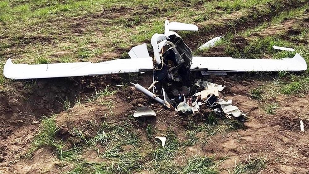 Fragmente de dronă căutate de avioanele F-16 în Galați, descoperite în Vrancea. MApN verifică zona