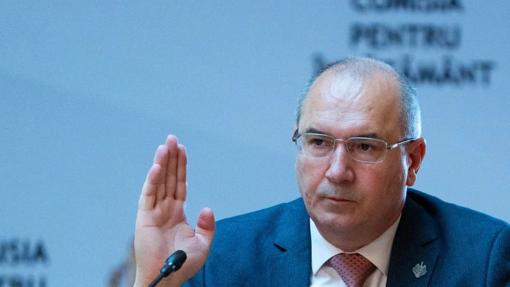 Prof. dr. Silviu Gurlui, deputat AUR de Iași: „Guvernul Luca promite pentru 2030, dar cere votul Parlamentului pentru 2027–2028!”