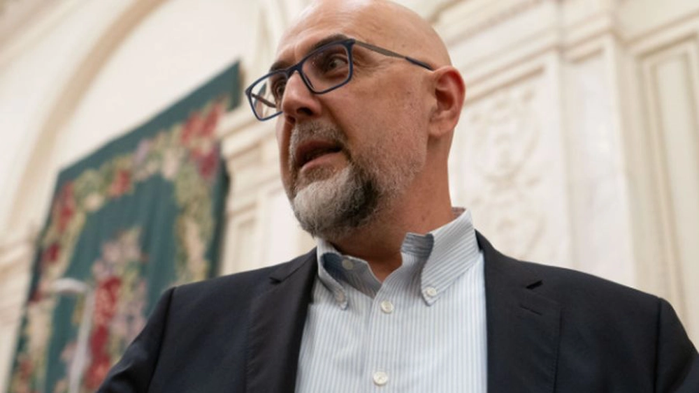 Kelemen Hunor se opune reformei administrative prin asumarea răspunderii! „Nu poți să sari peste comunități!”