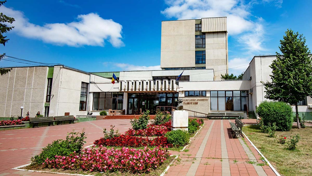 Curtea de Apel Iași a respins definitiv acțiunea privind autorizația de construire pentru sistemul de control al accesului din campusul TUIASI