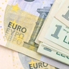 Curs valutar anunțat de BNR! Euro și dolarul continuă să crească pe piața valutară