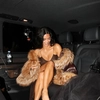 Apariția extravagantă a lui Kim Kardashian în fața instanței pentru jaful din 2016 stârnește controverse: „Un tribunal sau Cannes?”