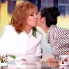De la bomboane mentolate la sărut pe buze! Sarah Silverman, protagonista unui moment picant