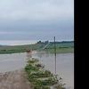 Drum încă impracticabil între Poiana de Sus și Runcu, comuna Țibana, din cauza inundațiilor