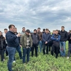 Studenții USV Iași, în vizită la ferma Agricola 96 Țigănași: lecție practică despre agricultura sustenabilă și tehnologiile viitorului