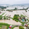 Inundații de proporții! Aproximativ 400 de persoane evacuate în 4 județe din România. Peste 1.000 izolate rutier și feroviar