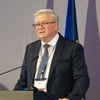 Prof. Univ. Dr. Grigore Tinică, medic primar chirurgie cardiovasculară și manager al Institutului de Boli Cardiovasculare  „Prof. Dr. George I.M. Georgescu” Iaşi, adresează Guvernului României o scrisoare deschisă