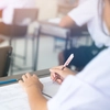 Definitivat 2025. Profesorii pot completa dosarele până pe 13 iunie. Când are loc examenul