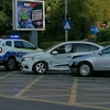 Accident rutier în Nicolina! Două autoturisme s-au izbit