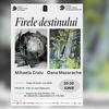 Invitație expoziția de grafică și pictură intitulată „Firele destinului” semnată de artistele Oana Mazarache și Mihaela Craiu, vernisaj