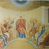 Tradiții și obiceiuri pe care românii le respectă de Rusalii, atunci când Duhul Sfânt s-a pogorât peste cei 12 apostoli