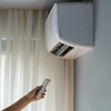 Se impun restricții persoanelor care folosesc aparatul de aer condiționat! Ce nu mai au voie să facă 
