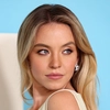 Sydney Sweeney, apariție în sutien și dresuri. Vedeta Hollywood-ului strălucește în fotografii memorabile