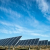 Cum te ajută sistemele solare industriale să reduci costurile și să crești eficiența