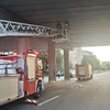 Intervenție pentru degajarea unor elemente de construcție la Pasajul Nicolina
