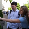Emoții uriașe pentru absolvenții de clasa a VIII-a! Mâine are loc repartizarea computerizată la liceu. Tot ce trebuie să știe părinții și copiii despre admiterea 2025