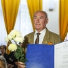 La 90 de ani, profesorul Ionel Miron devine Cetățean de Onoare al Iașului și lansează o carte despre lupta cu cancerul