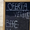 Cu ce ofertă la bere îi atrage pe turiști o terasă din Eforie Nord. Rar mai găsești așa preț în vârf de sezon estival