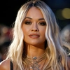 Rita Ora apare într-un sutien minuscul. A atras toate privirile din New York