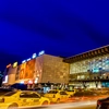 Ziua Mondială a Caligrafiei va fi celebrată la Iulius Mall Iași – curs gratuit alături de artiștii vizuali Harcea Parcea și Andreea Zabulic