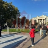 Esplanada din fața Teatrului Național din Iași a fost inaugurată. Sute de oameni s-au adunat în parc