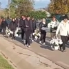 Imagini sfâșietoare! Marius, tânărul care a murit în urma accidentului de lângă Moțca, a fost condus pe ultimul drum