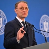 S-a tras cu pistolul în apropierea casei lui Luca Niculescu. Care este motivul din spatele acestui gest