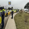Acțiune a Poliției Transporturi în zona aeroporturilor din Iași și Suceava: 38 de sancțiuni aplicate și 3 autovehicule oprite de la circulație
