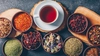 Ce ceaiuri sunt potrivite pentru glandele suprarenale? Iată cum poți avea echilibru hormonal cu remedii naturale