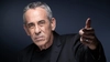 Doliu în televiziune! Thierry Ardisson, legendarul „Om în Negru”, a murit la 76 de ani
