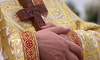 Arhiepiscopia Iașilor are vacante 8 parohii în care preoții se pot transfera: două sunt situate în judeţul Iaşi, iar restul, în Botoşani și Neamţ