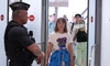 Greta Thunberg, umilită public după ce a fost expulzată din Israel: „Poluează clima înapoi spre casă cu avionul!”