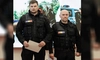 Ei sunt cei doi polițiști locali din Iași care au salvat fata de 17 ani dintr-o casă din Tătărași. Era ținută cu forța și supusă unor chinuri groaznice: „Trebuie să fii tare psihic să vezi așa ceva”