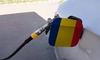 Ce se întâmplă cu prețurile la carburanți astăzi, 2 iunie 2025. Șoferii au un moment de respiro după cinci scumpiri consecutive