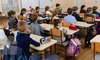 În următorii ani, numărul elevilor dintr-o clasă ar putea crește. Reforma propusă de Daniel David stârnește controverse în educație