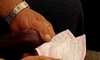 Statul dă banii înapoi pentru mii de pensionari. Pașii pe care trebuie să îi urmați