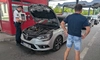 Belgian tras pe dreapta cu o semiremorcă „fantomă”