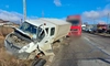 Accident pe DN1 E60, în Vâlcele! O autoutilitară a fost proiectată în afara carosabilului după impact cu un ansamblu de vehicule