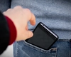 Atenție la buzunare! Un bărbat din Iași a rămas fără telefon, imediat după ce a ieșit dintr-un magazin