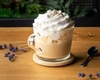 Cappuccino vienez, rădăcini adânci în cultura europeană. Află cum îl poți face și tu acasă