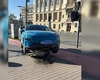 Accident rutier în Copou! Șoferul unui Hyundai s-a urcat pe o bilă de beton