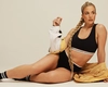 Gemma Atkinson își etalează silueta în costum de baie pe plajele din Tenerife. Iată ce a dezvăluit actrița despre anii de tinerețe